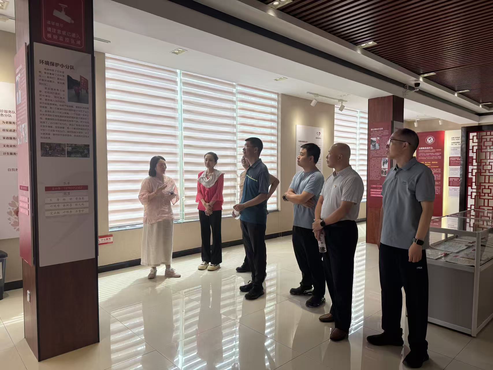 检社共建暖民心 下沉服务践初心——江北院开展社区走访慰问暨党建联建座谈活动